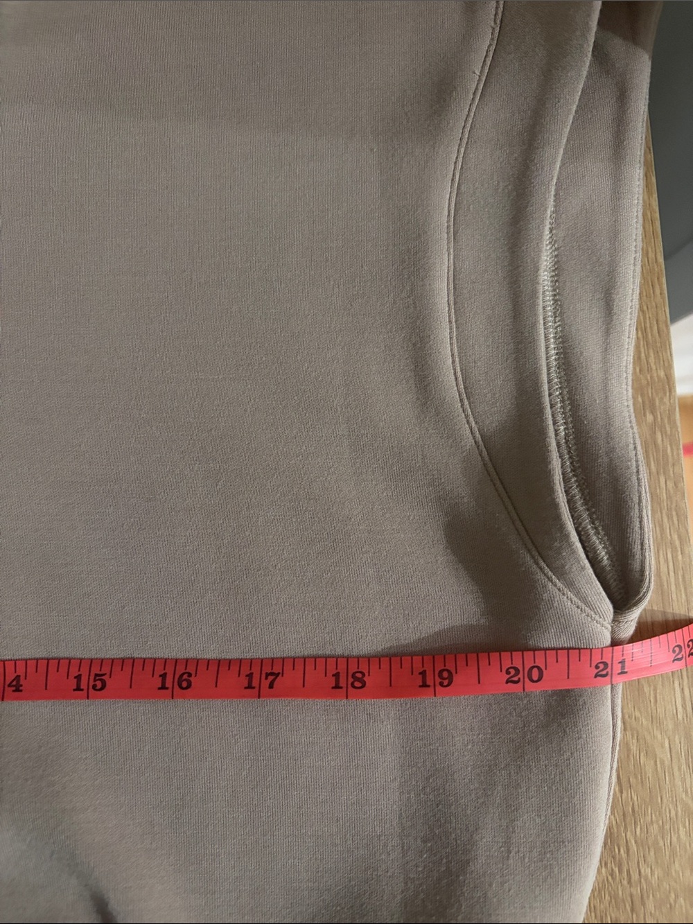 Varley Taupe Top- Zip Collar Top size medium - Picture 12 of 15